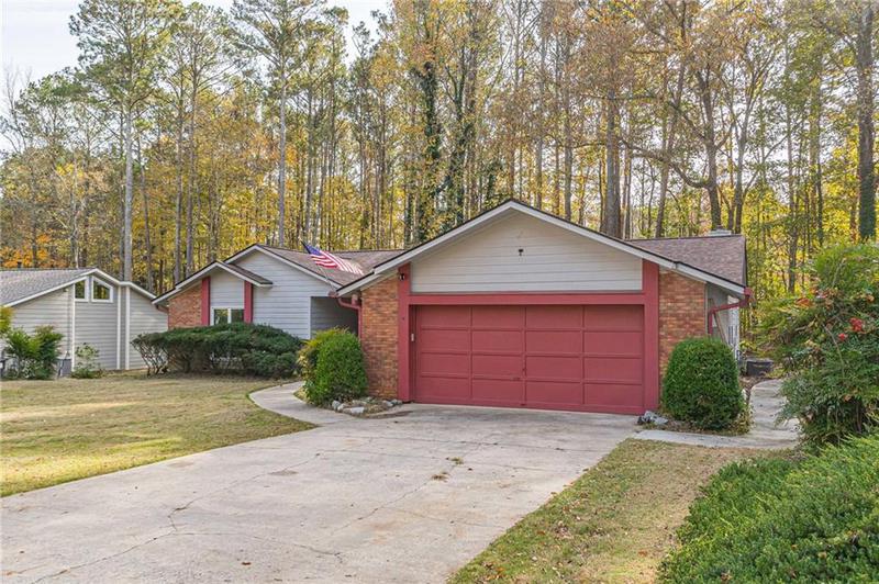 Image for property 105 Wexford Way, Peachtree City, GA 30269