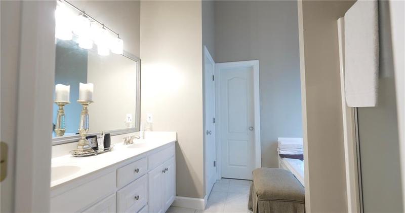 Image for property 541 Richmond Place, Loganville, GA 30052