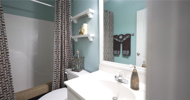 Image for property 541 Richmond Place, Loganville, GA 30052