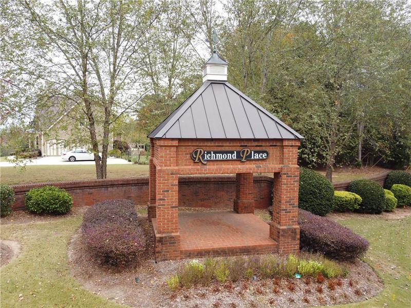 Image for property 541 Richmond Place, Loganville, GA 30052