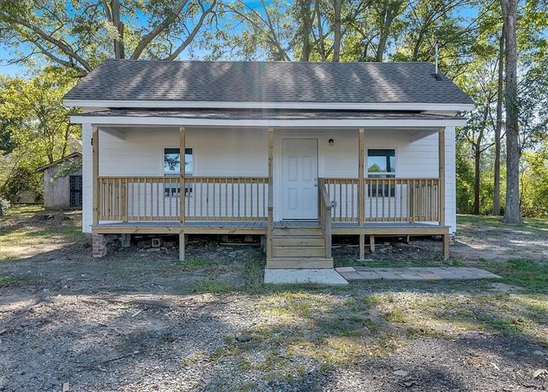 Image for property 5361 Main Street, Acworth, GA 30101