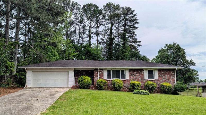 Image for property 1091 Luther Drive, Mableton, GA 30126