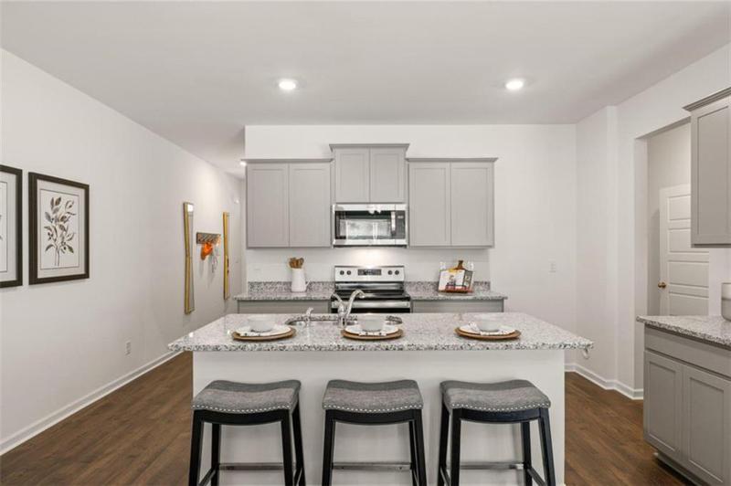 Image for property 348 Elgin Drive 162, Lawrenceville, GA 30045