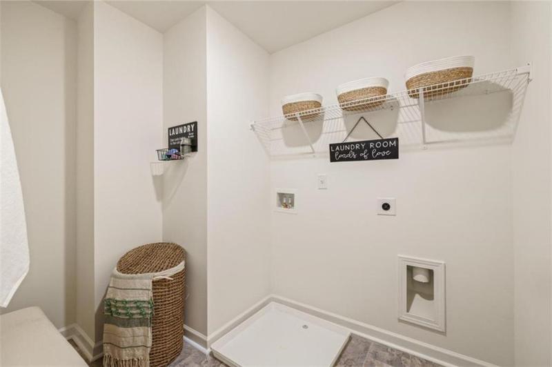 Image for property 348 Elgin Drive 162, Lawrenceville, GA 30045