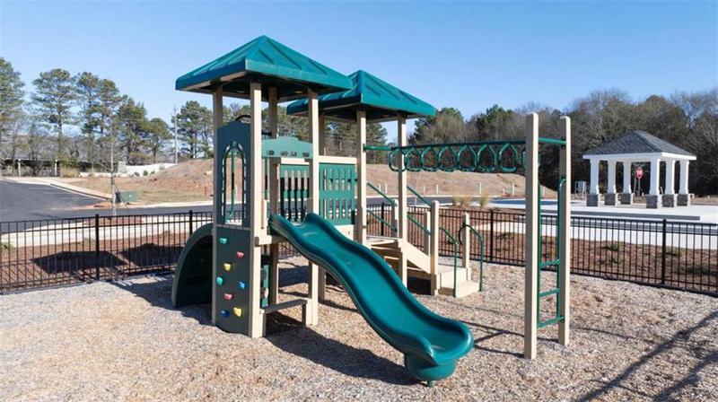 Image for property 348 Elgin Drive 162, Lawrenceville, GA 30045