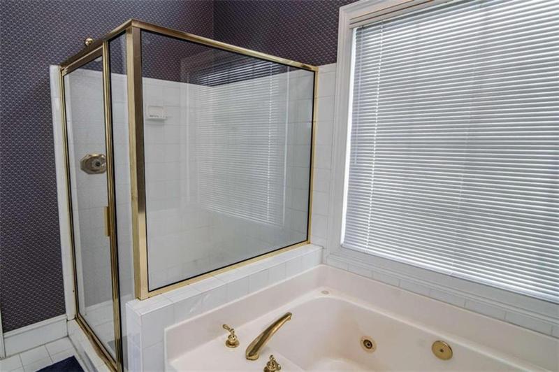 Image for property 22 Coventry Drive, Rome, GA 30161