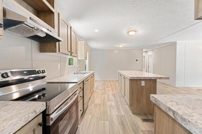 Image for property 55 Project Street, Colbert, GA 30628