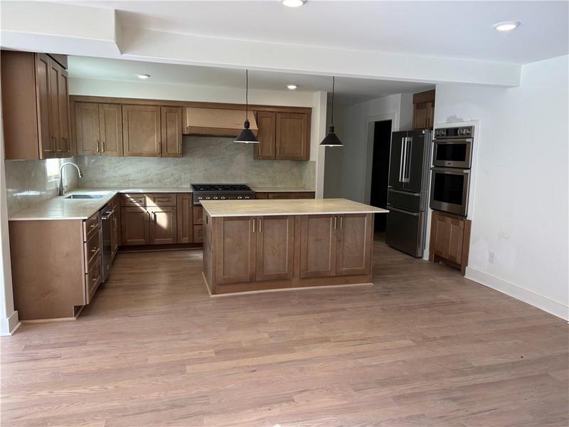 Image for property 680 Brookfield Parkway, Roswell, GA 30075