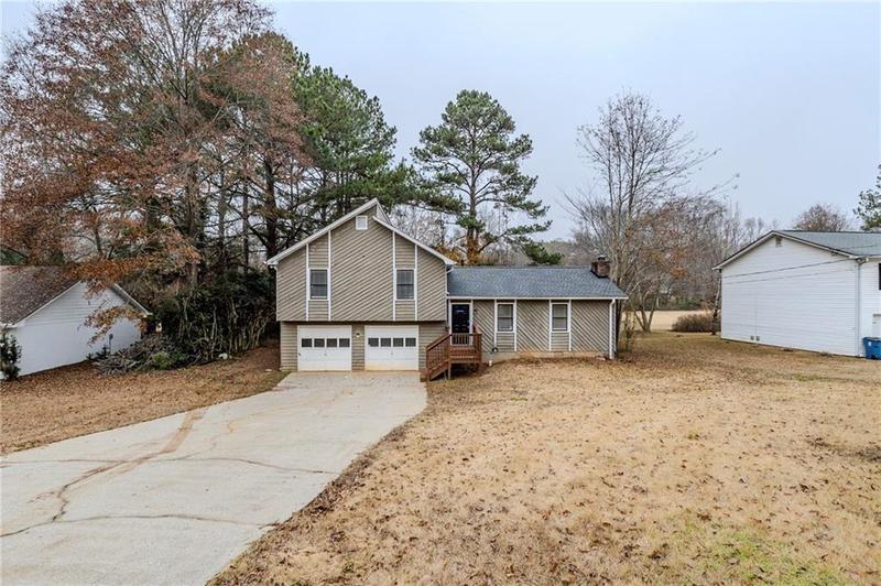 Image for property 450 Valley Woods Circle, Conyers, GA 30094