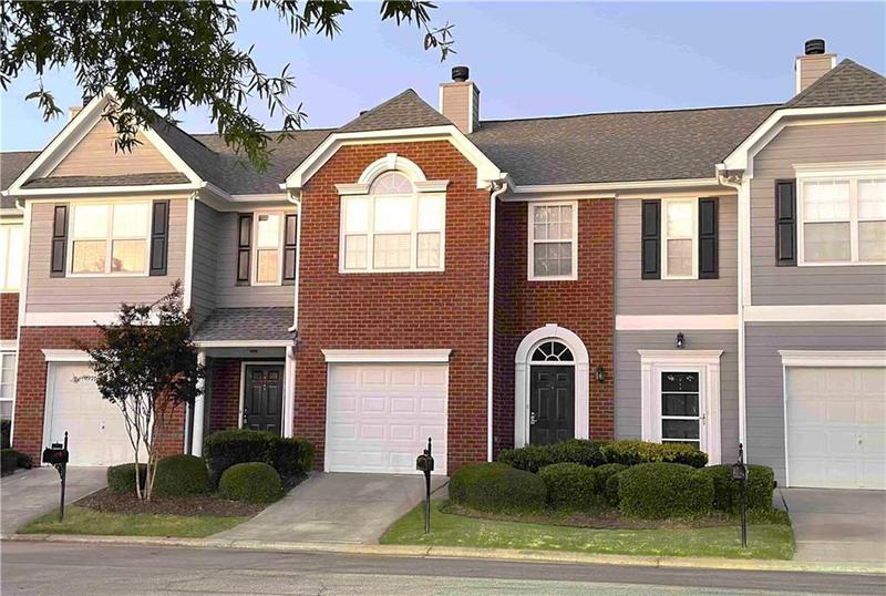 Image for property 6243 Shoreview Circle, Flowery Branch, GA 30542
