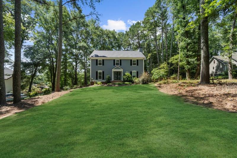 Image for property 710 Melanie Ct, Canton, GA 30115