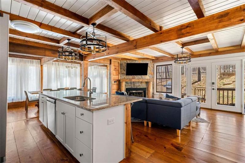 Image for property 366 Spindrift Court, Ellijay, GA 30540