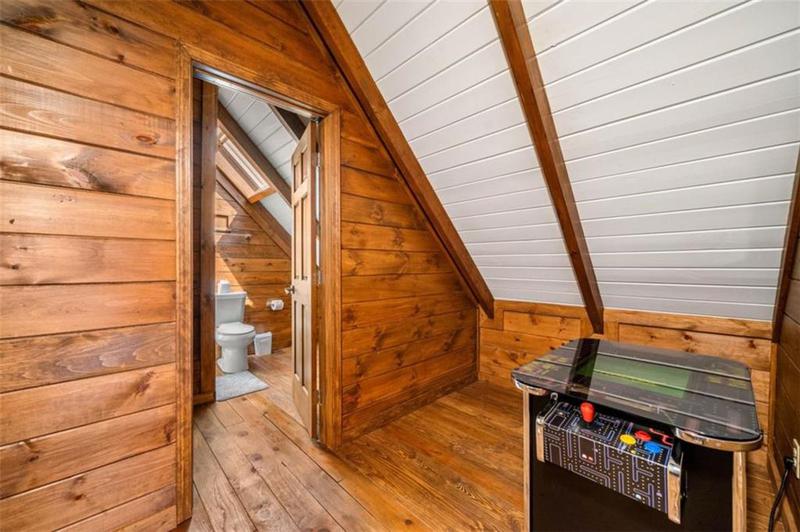 Image for property 366 Spindrift Court, Ellijay, GA 30540