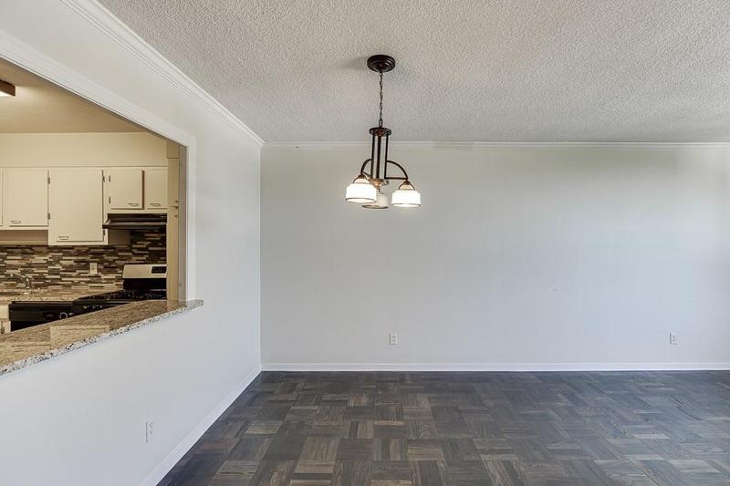 Image for property GA 30305
