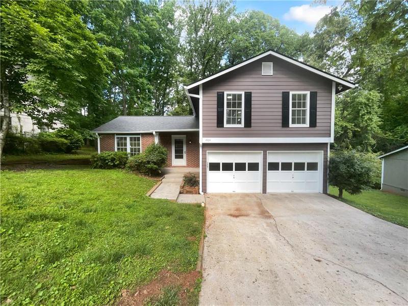 Image for property 4504 Cedar Ridge Trail, Stone Mountain, GA 30083