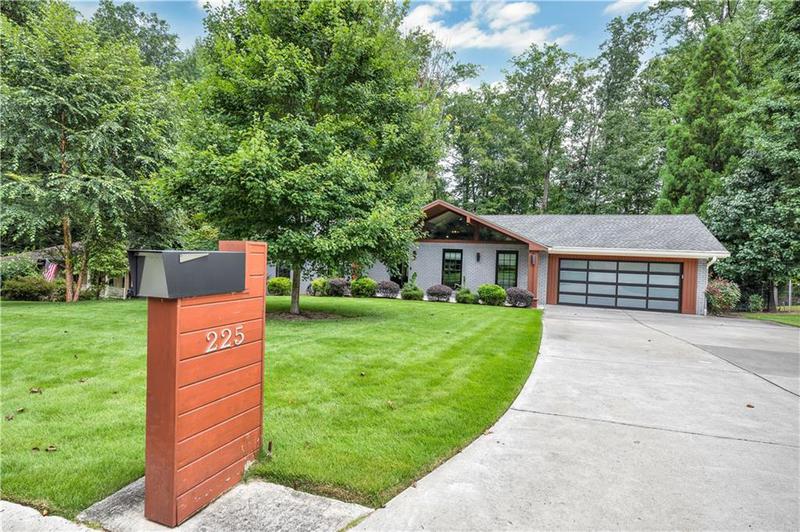 Image for property 225 Jayne Ellen Way, Alpharetta, GA 30009