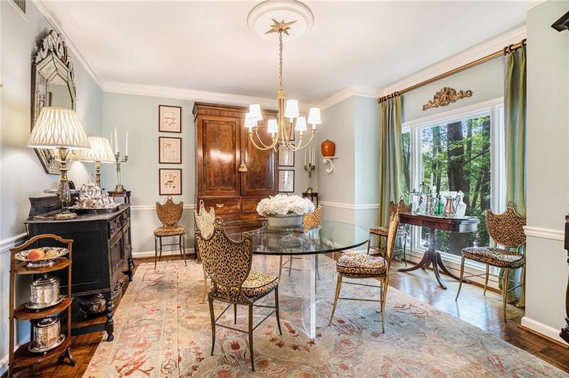 Image for property 2769 Peachtree Road 6, Atlanta, GA 30305