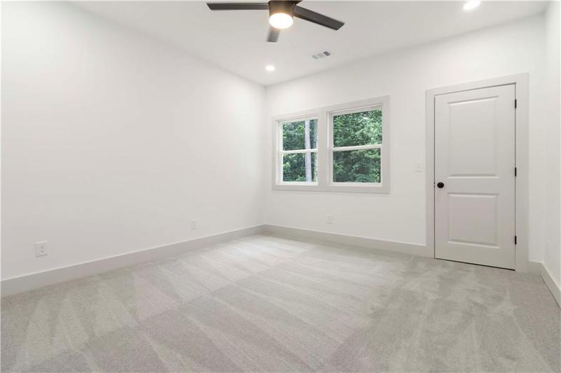 Image for property 2884 Thompson Circle, Decatur, GA 30034