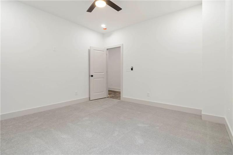 Image for property 2884 Thompson Circle, Decatur, GA 30034