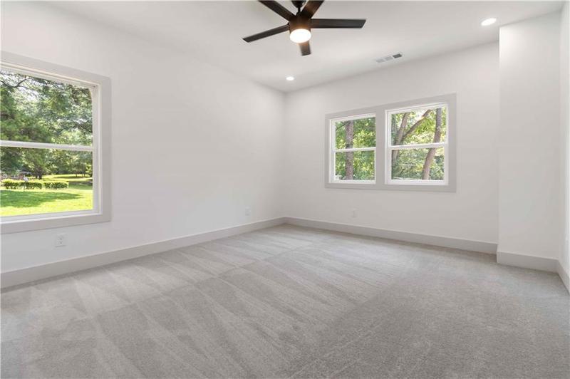 Image for property 2884 Thompson Circle, Decatur, GA 30034