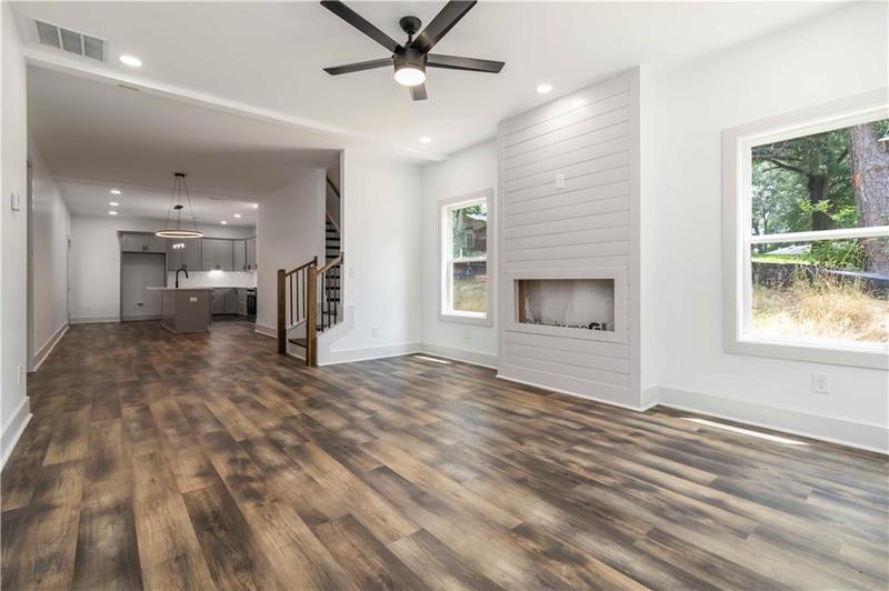 Image for property 2884 Thompson Circle, Decatur, GA 30034
