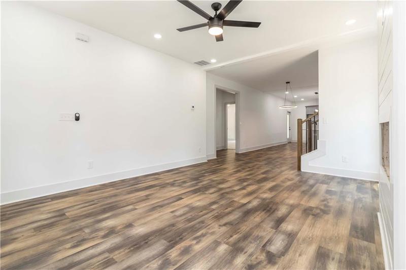 Image for property 2884 Thompson Circle, Decatur, GA 30034