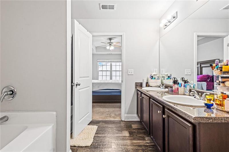 Image for property 295 Sweetshrub Drive 2, Austell, GA 30168