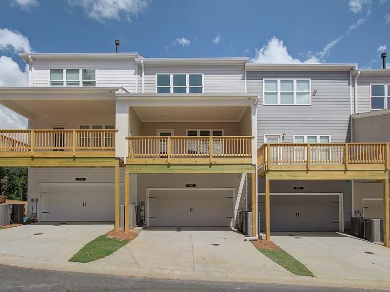 Image for property 1996 Deco Drive, Kennesaw, GA 30144