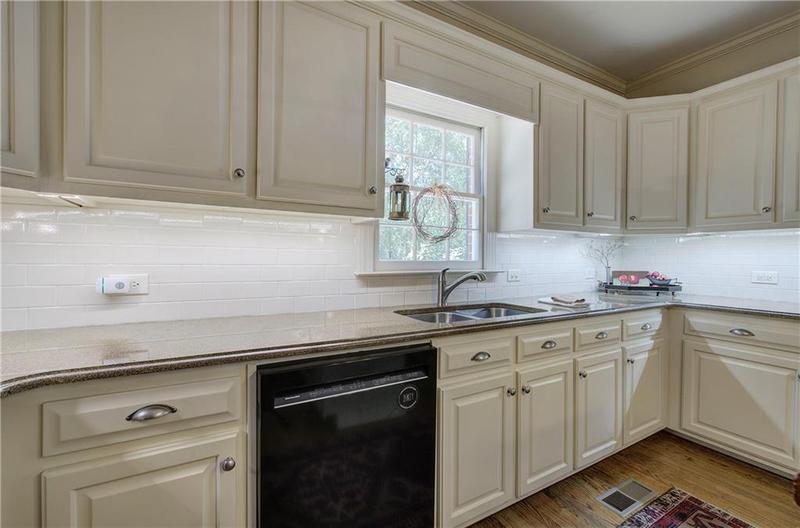 Image for property 300 Samanda Circle, Rockmart, GA 30153
