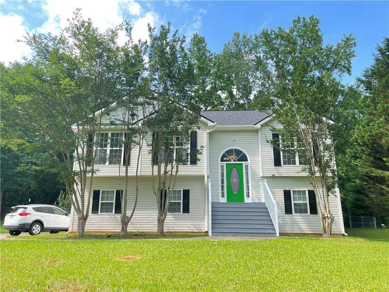 Image for property 30 Buck Trail, Newnan, GA 30265