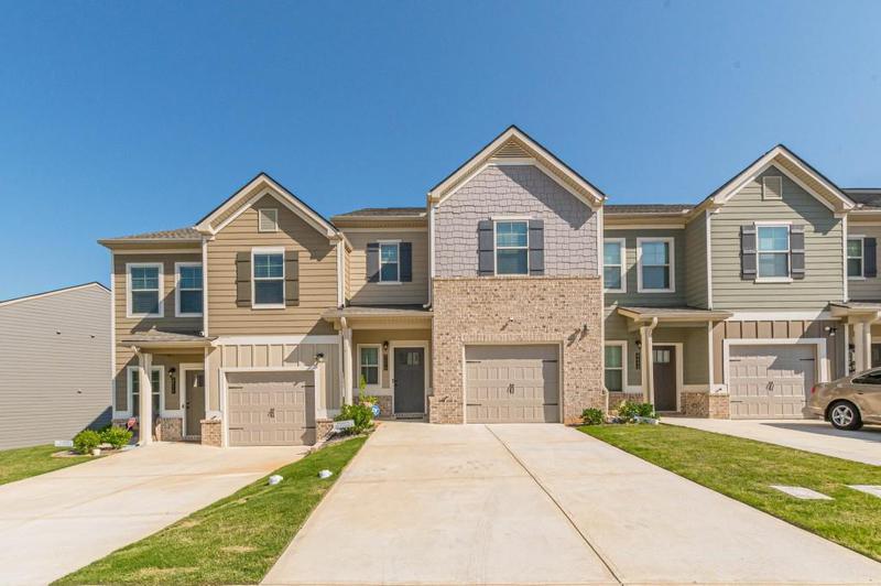 Image for property 2473 Polaris Way, Atlanta, GA 30331