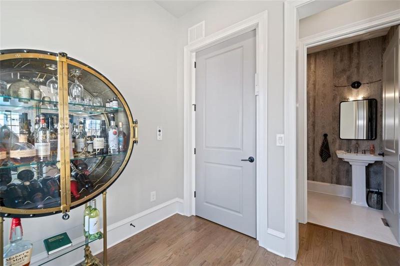 Image for property 152 Grand Crescent, Alpharetta, GA 30009