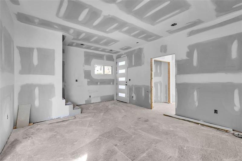 Image for property 464 GLENDALE Road, Scottdale, GA 30079