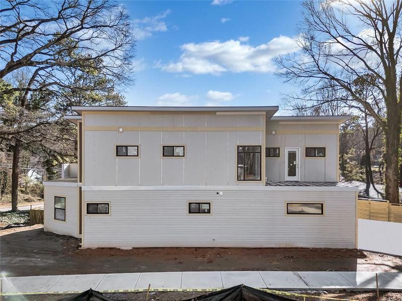 Image for property 464 GLENDALE Road, Scottdale, GA 30079