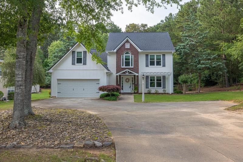 Image for property 2101 Emerald Drive, Loganville, GA 30052