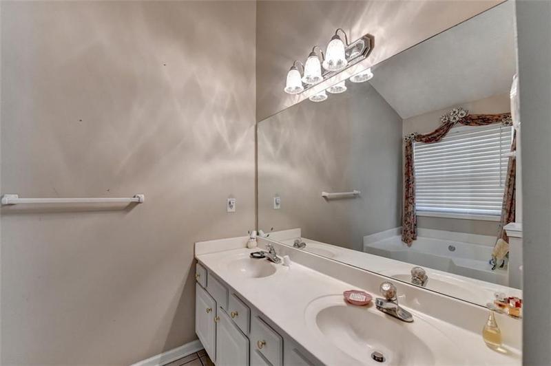 Image for property 3550 RIVERS END Place, Buford, GA 30519