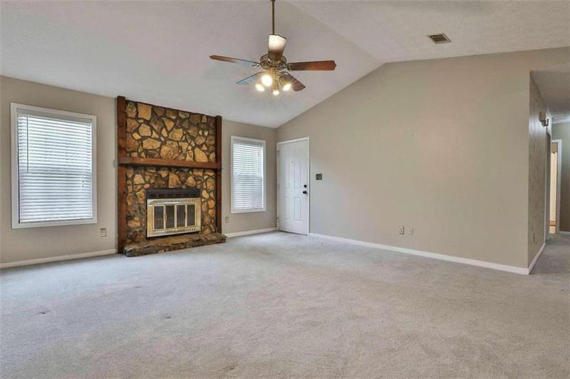 Image for property 857 June Court, Jonesboro, GA 30238