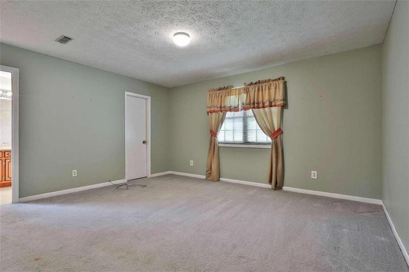 Image for property 857 June Court, Jonesboro, GA 30238