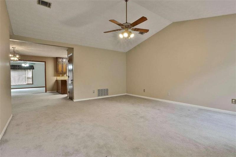 Image for property 857 June Court, Jonesboro, GA 30238