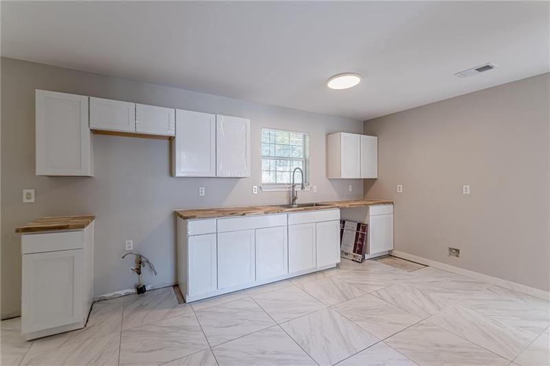 Image for property 1983 Smithfield Avenue, Ellenwood, GA 30294