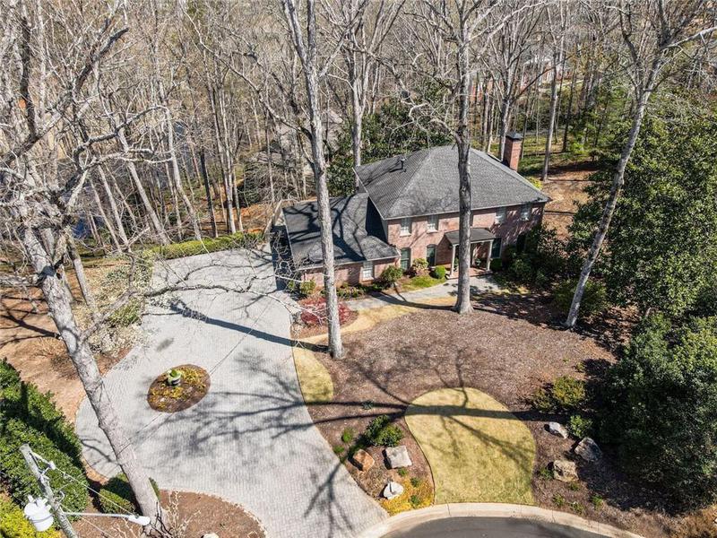 Image for property 812 Burning Tree Court, Marietta, GA 30067