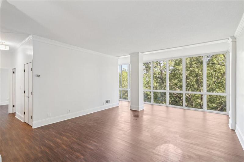 Image for property 3060 Pharr Court North 716, Atlanta, GA 30305