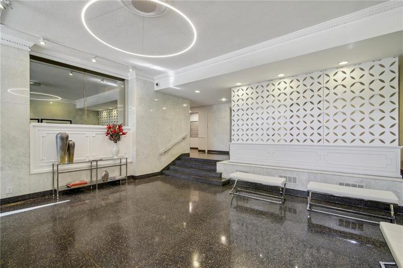 Image for property 3060 Pharr Court North 716, Atlanta, GA 30305