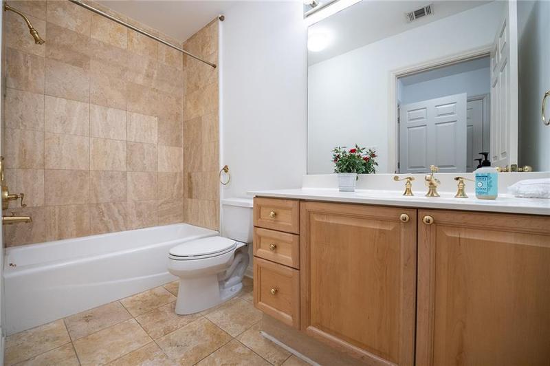 Image for property 1735 Peachtree Street 321, Atlanta, GA 30309