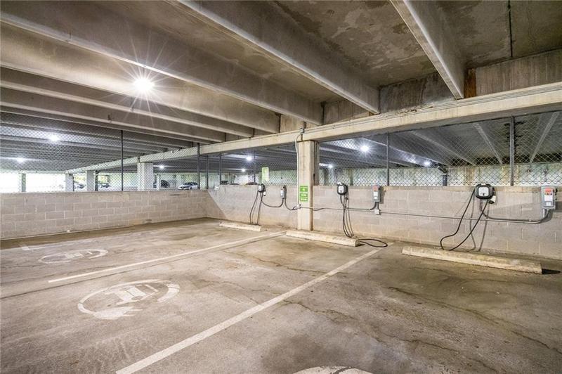 Image for property 1735 Peachtree Street 321, Atlanta, GA 30309