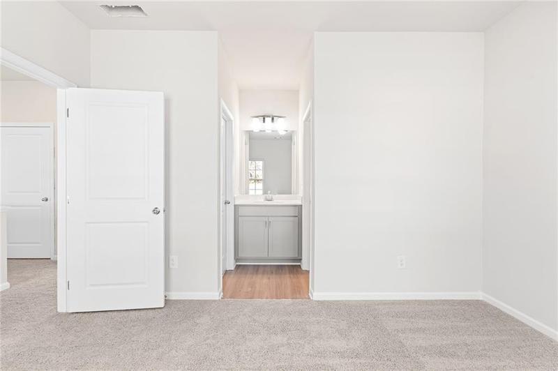 Image for property 428 10th Street, Auburn, GA 30011