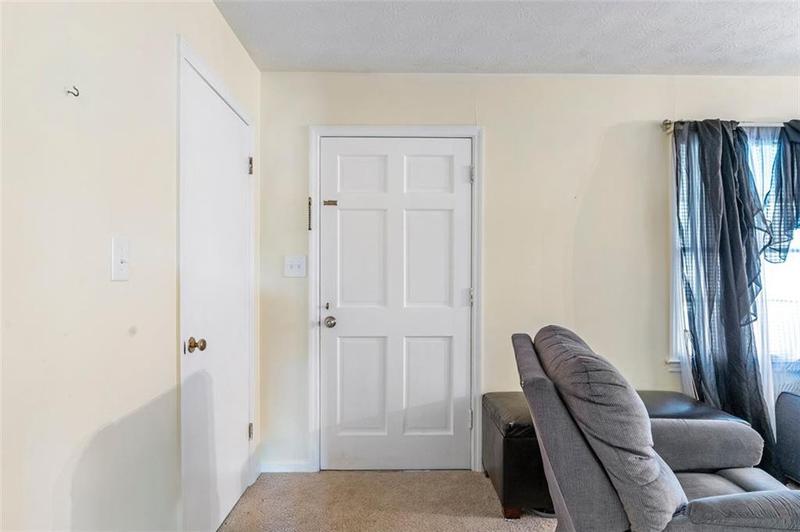 Image for property 110 LOUMAE Road, Griffin, GA 30224