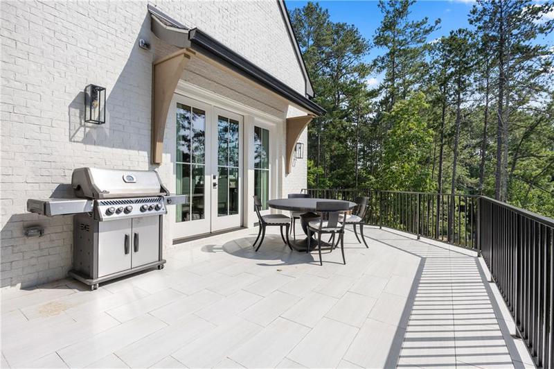 Image for property 3940 Cottage Park Court, Alpharetta, GA 30004