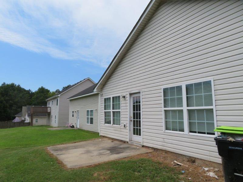 Image for property 435 Victoria Boulevard, Oxford, GA 30054