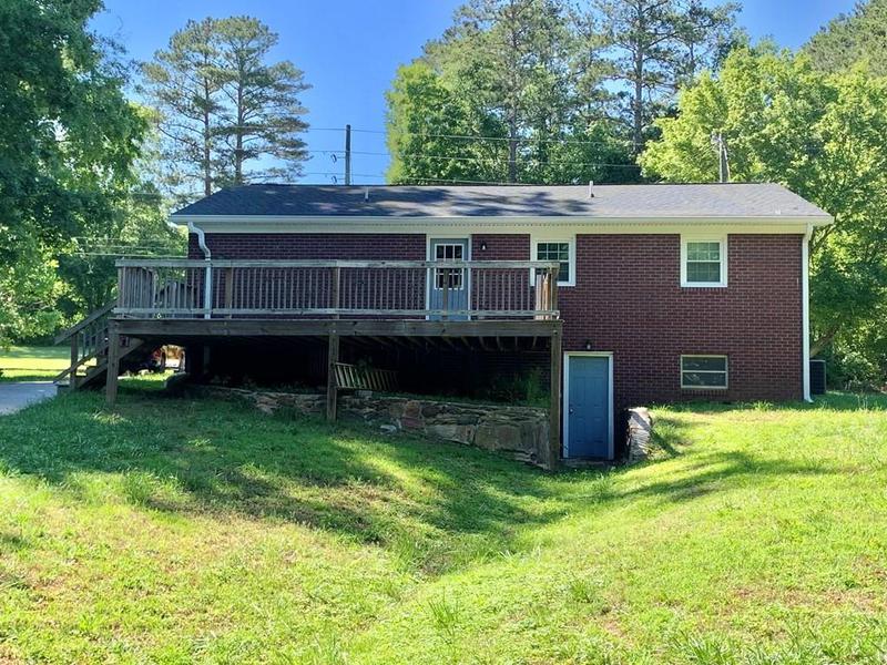 Image for property 2467 Shady Grove Road, Carrollton, GA 30116
